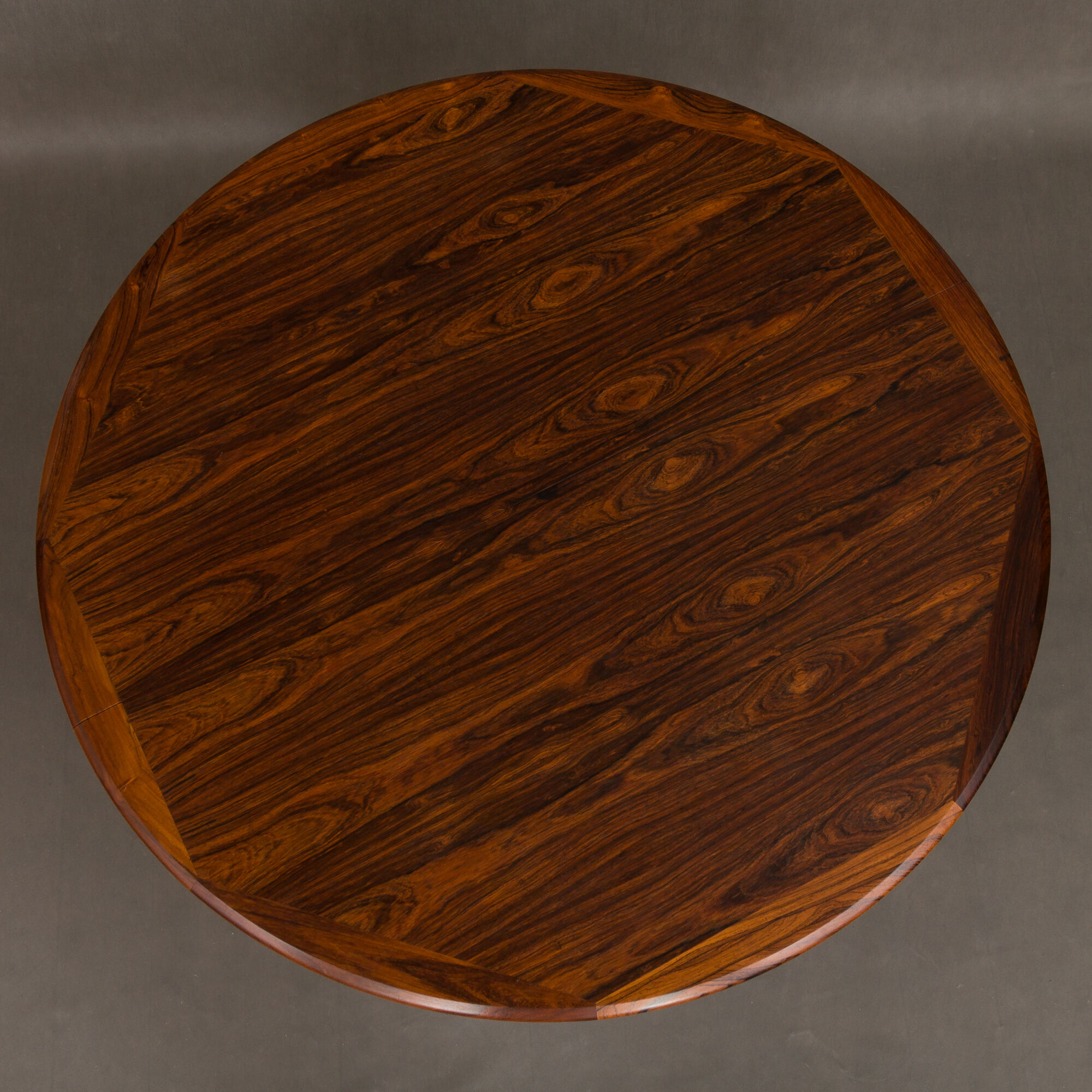 Danish Rio Palisander extension table in original lacquer, 1960s