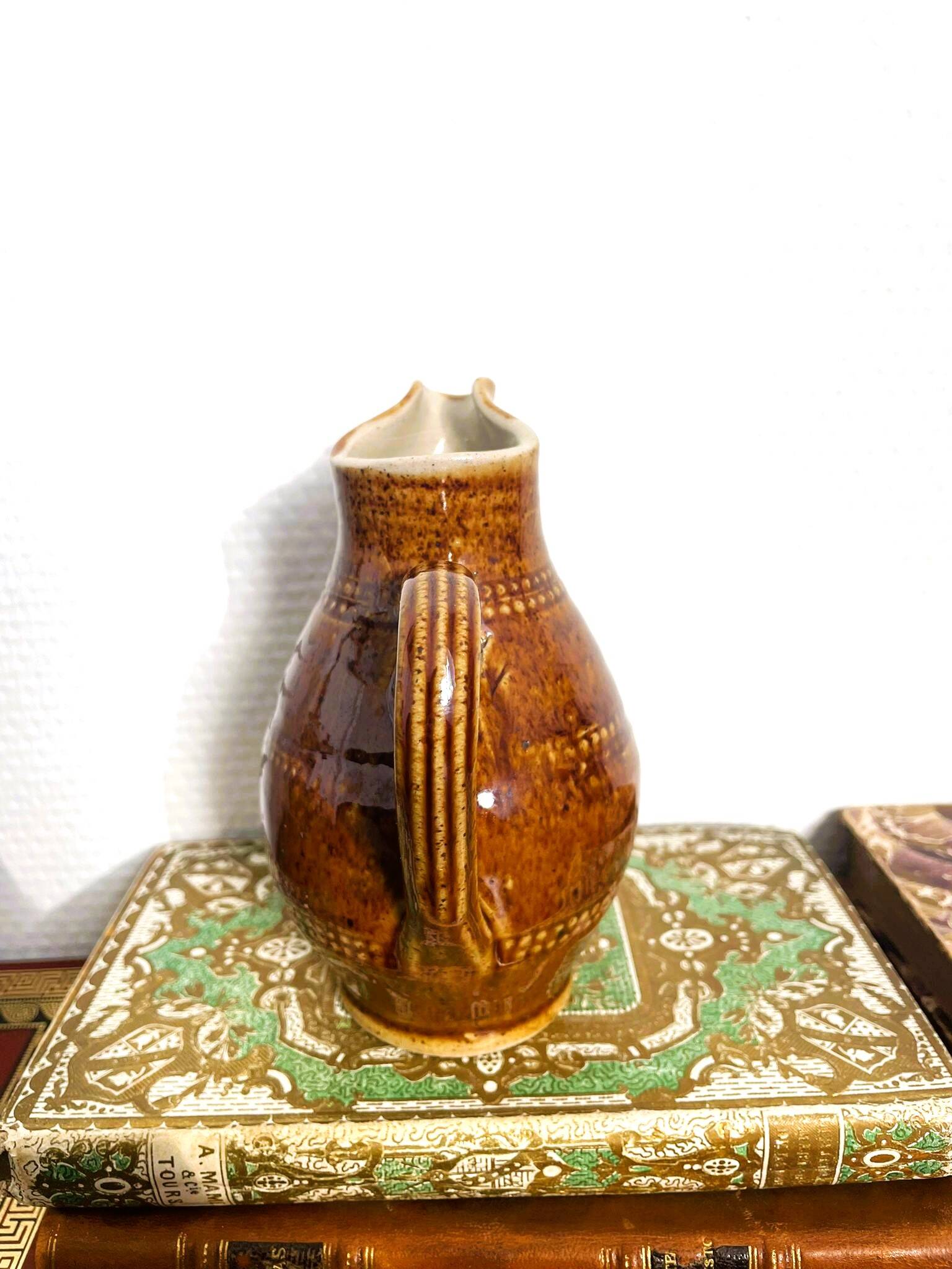 Small jug / glazed stoneware carafe