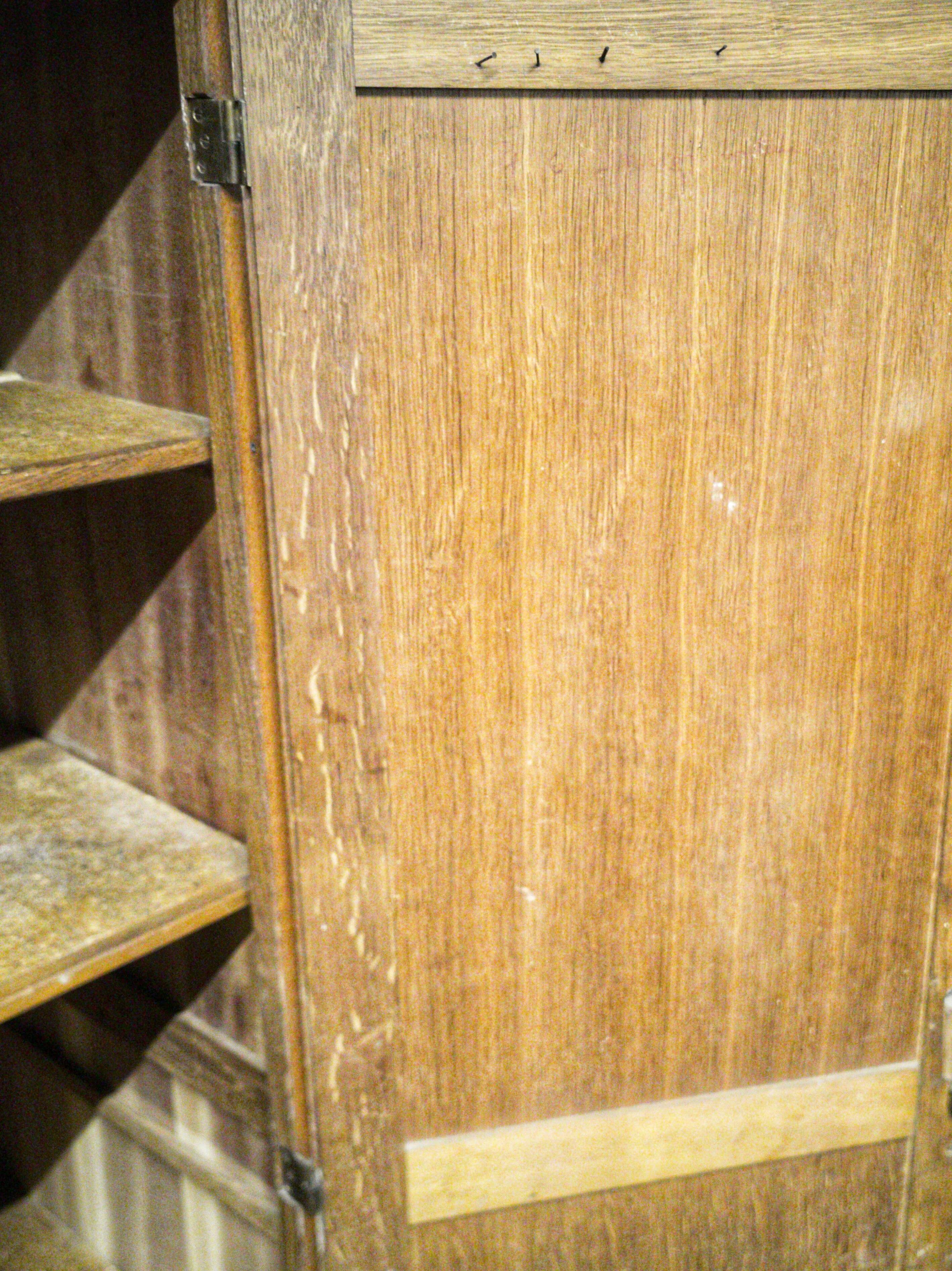 Armoire d'internat vintage