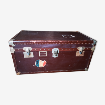 Large travel trunk 1900