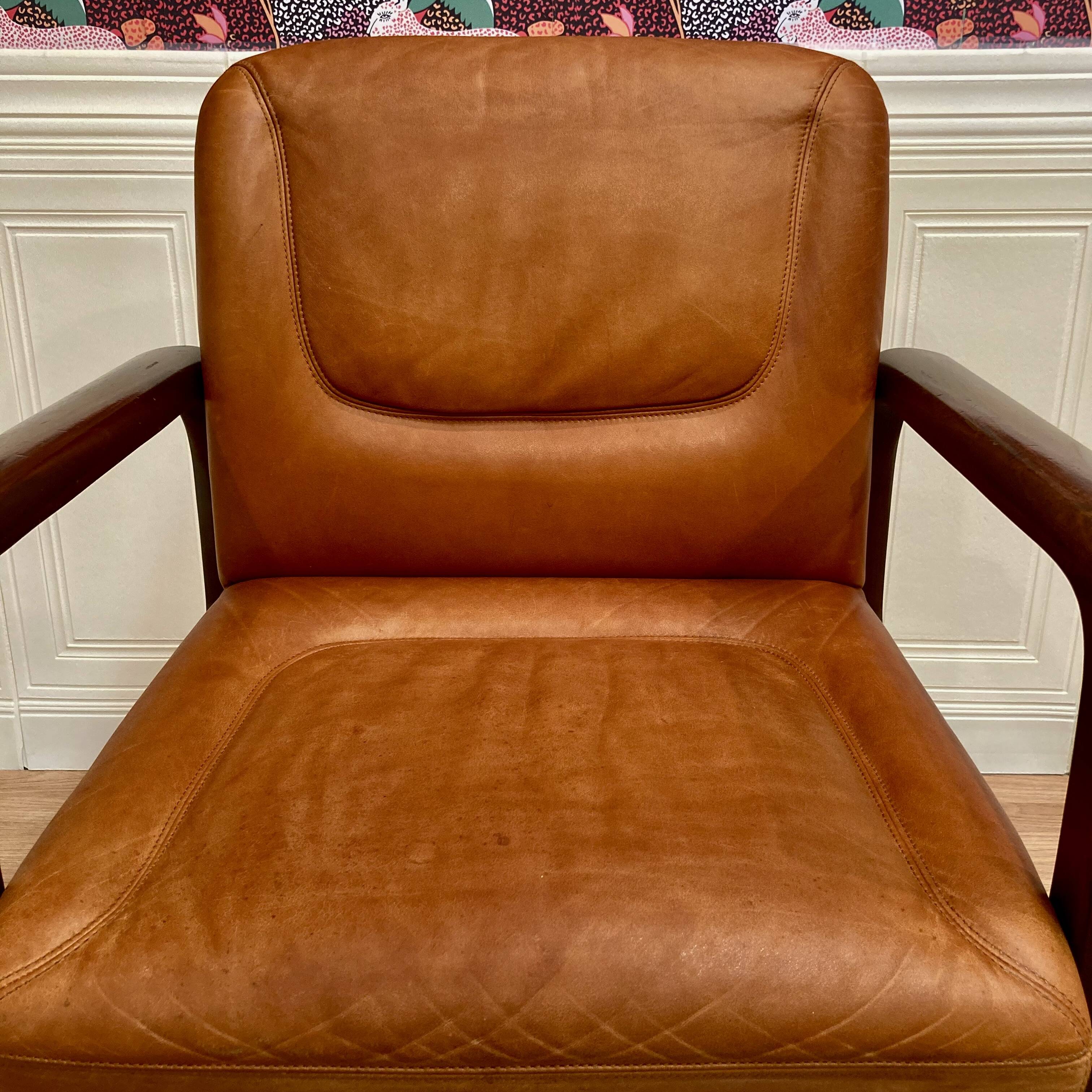 Leather armchair "1960 design".