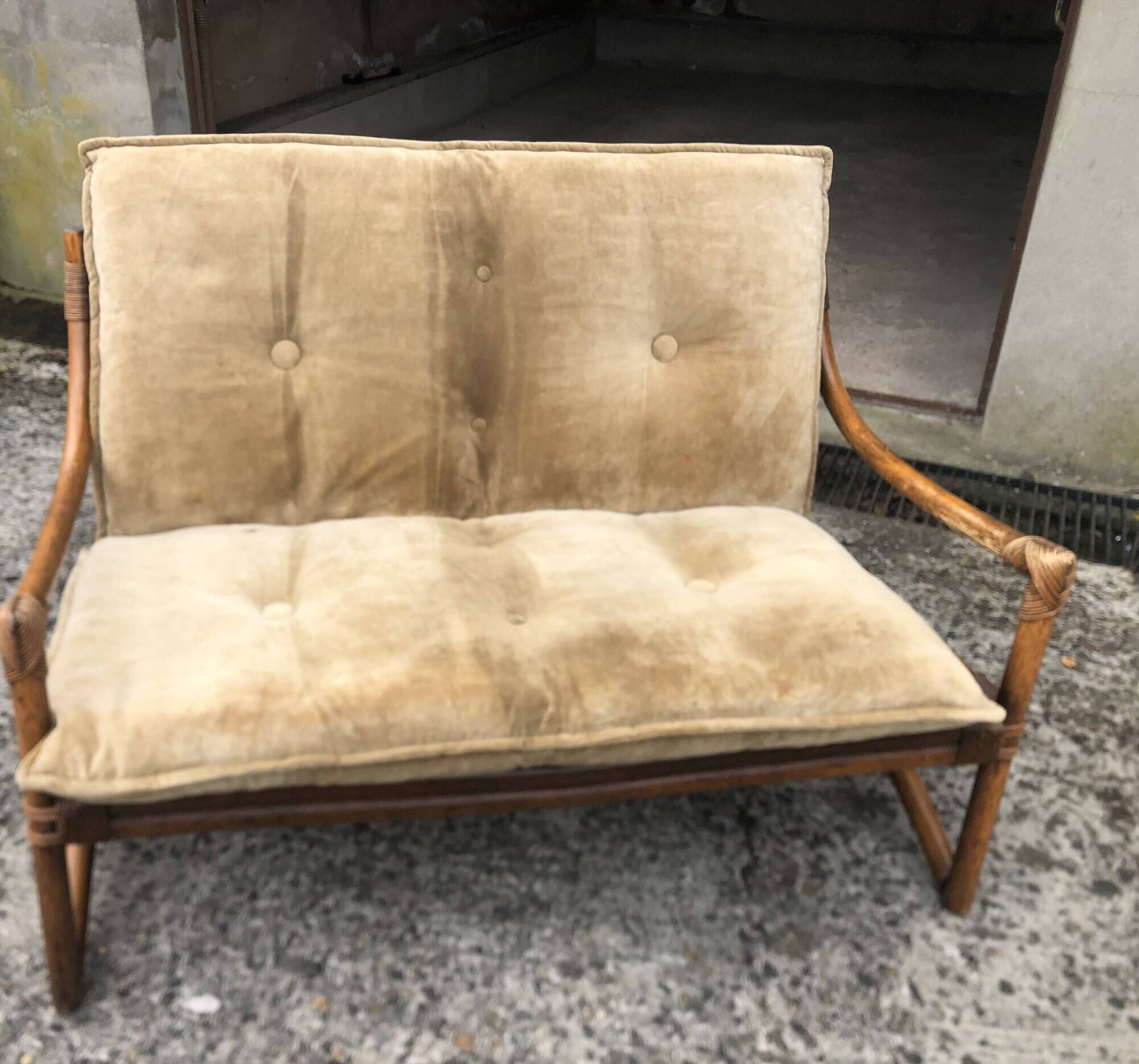 2-seater rattan sofa with vintage velvet cushions from the 70s