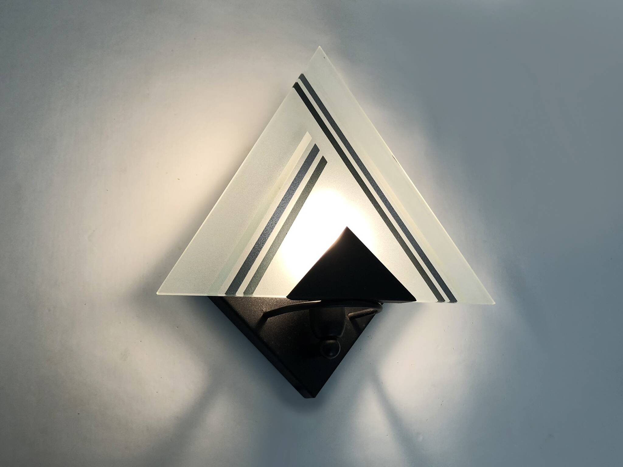 Pair of vintage Italian design metal wall lights from the 80s