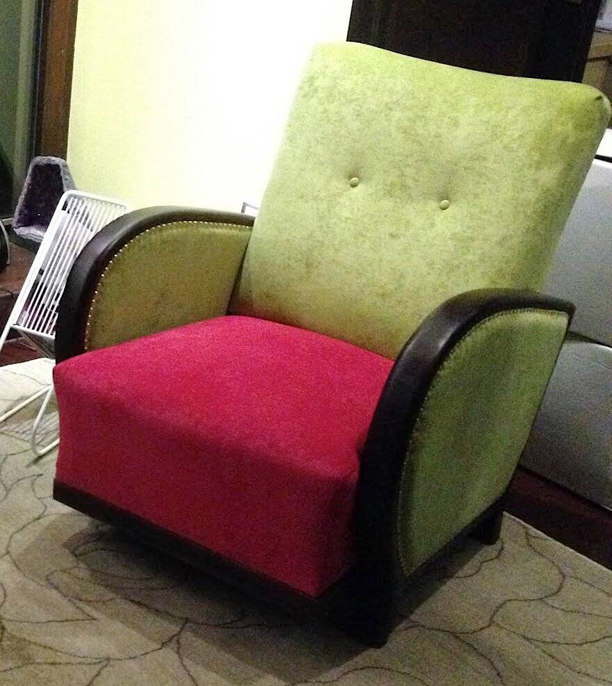 Set of 2 Art Deco armchairs in fuchsia and olive fabric, 1930s, Czech Republic.