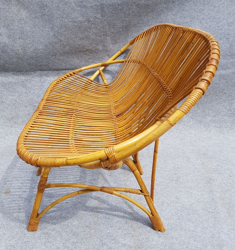 Vintage rattan sofa bench