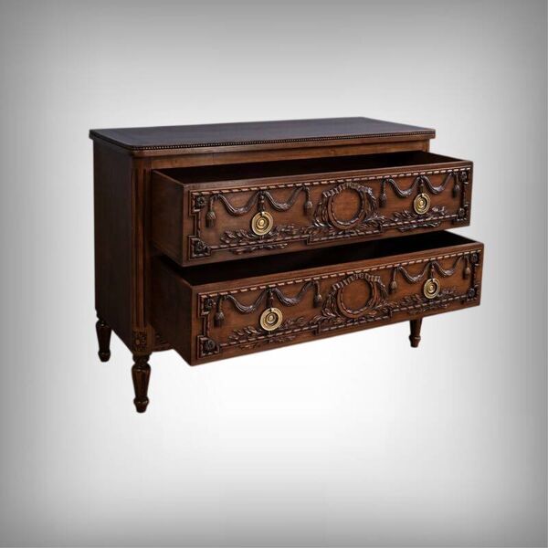 Commode en Noyer, style Louis XVI – Milieu XXe