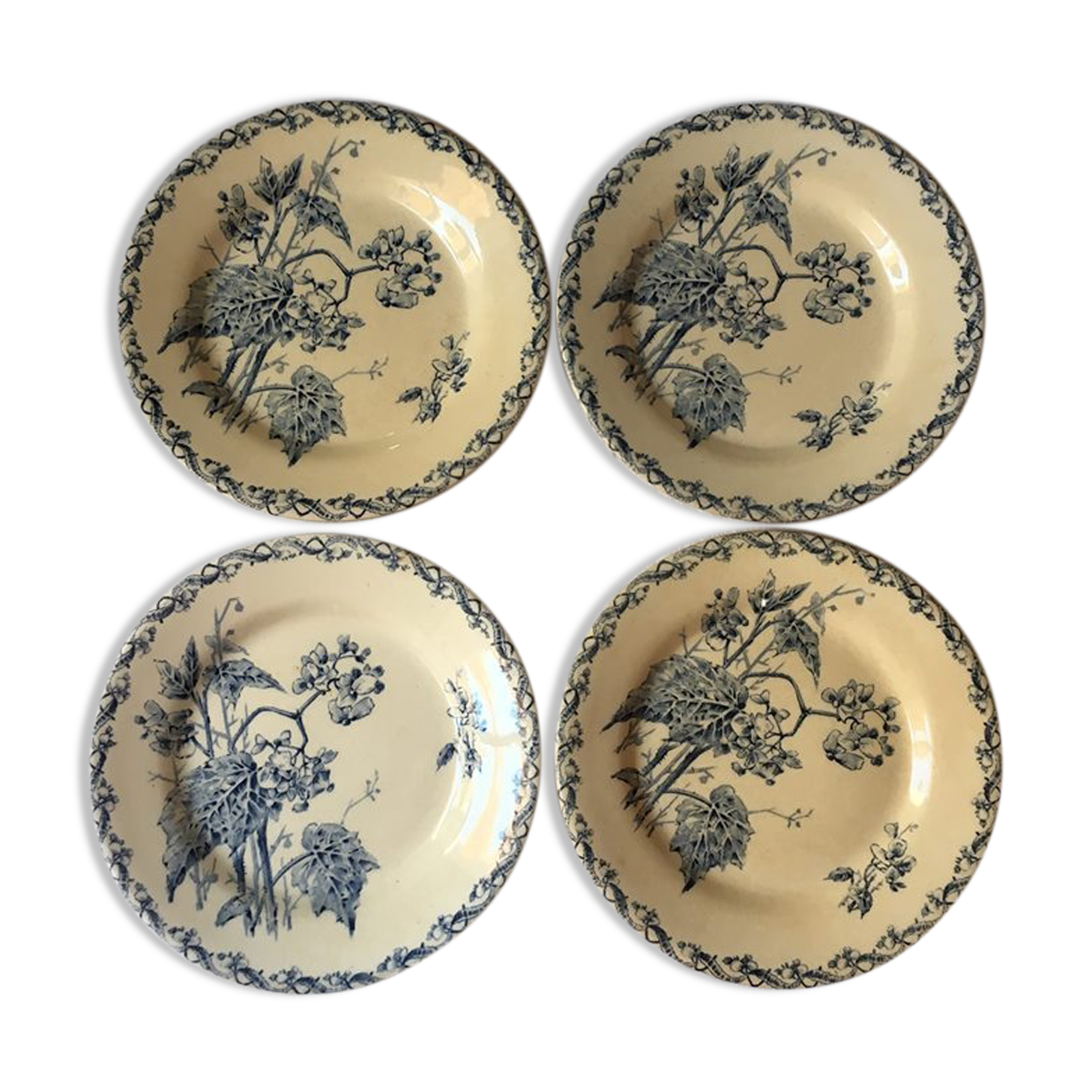 Four plates flat faience of Gien model begonia
