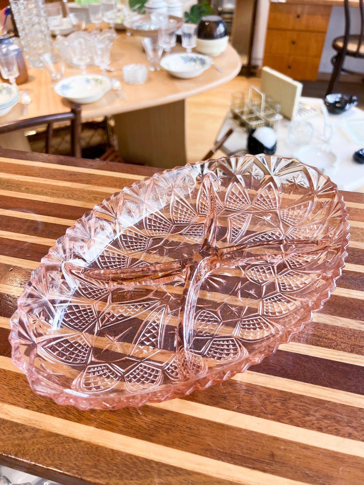 Vintage pink glass compartmentalized dish