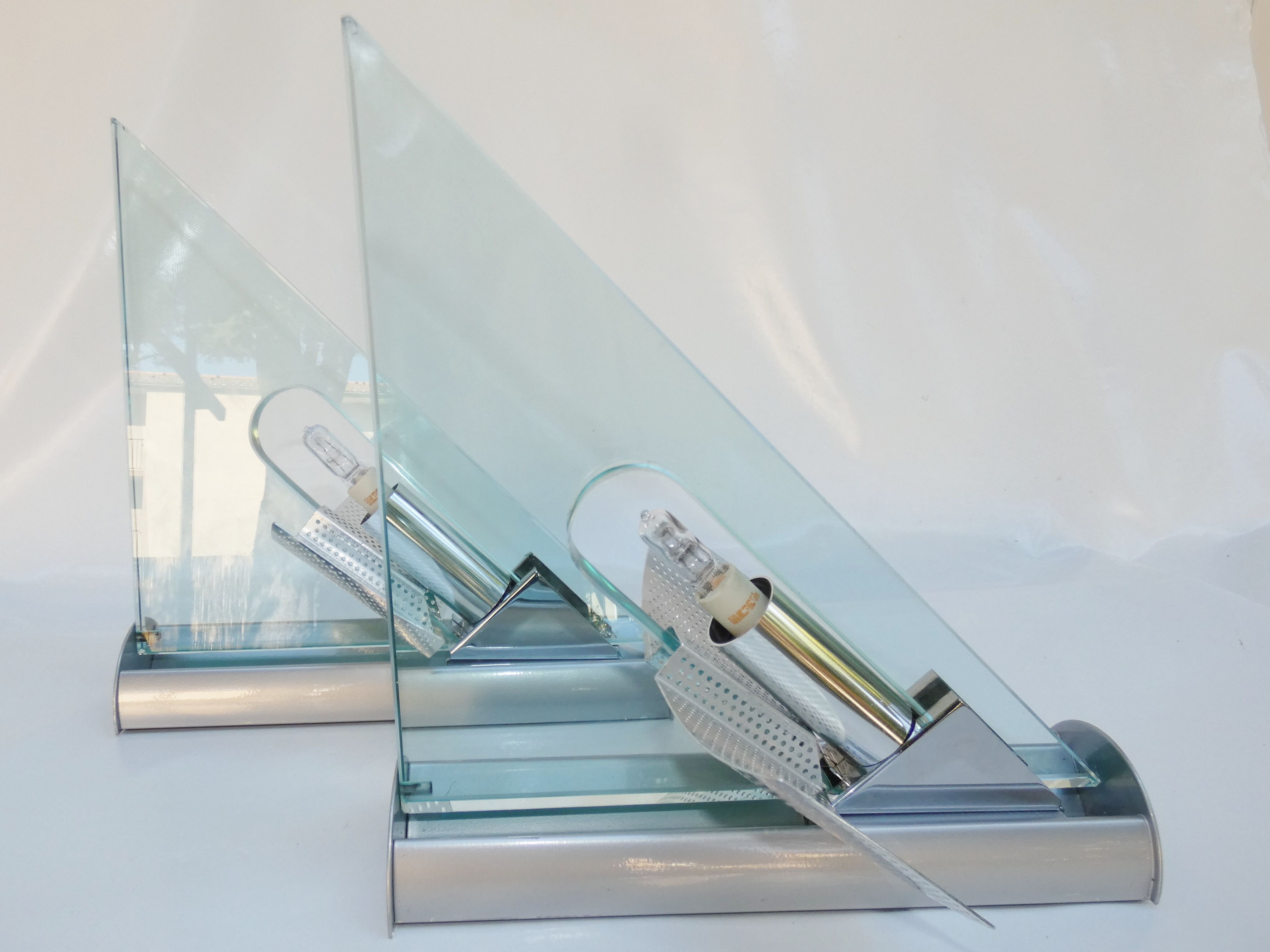 Artemide - pair of appliques icaro design carlo forcolini vintage modernist