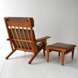Hans Wegner GE 375 Armchair with Footstool
