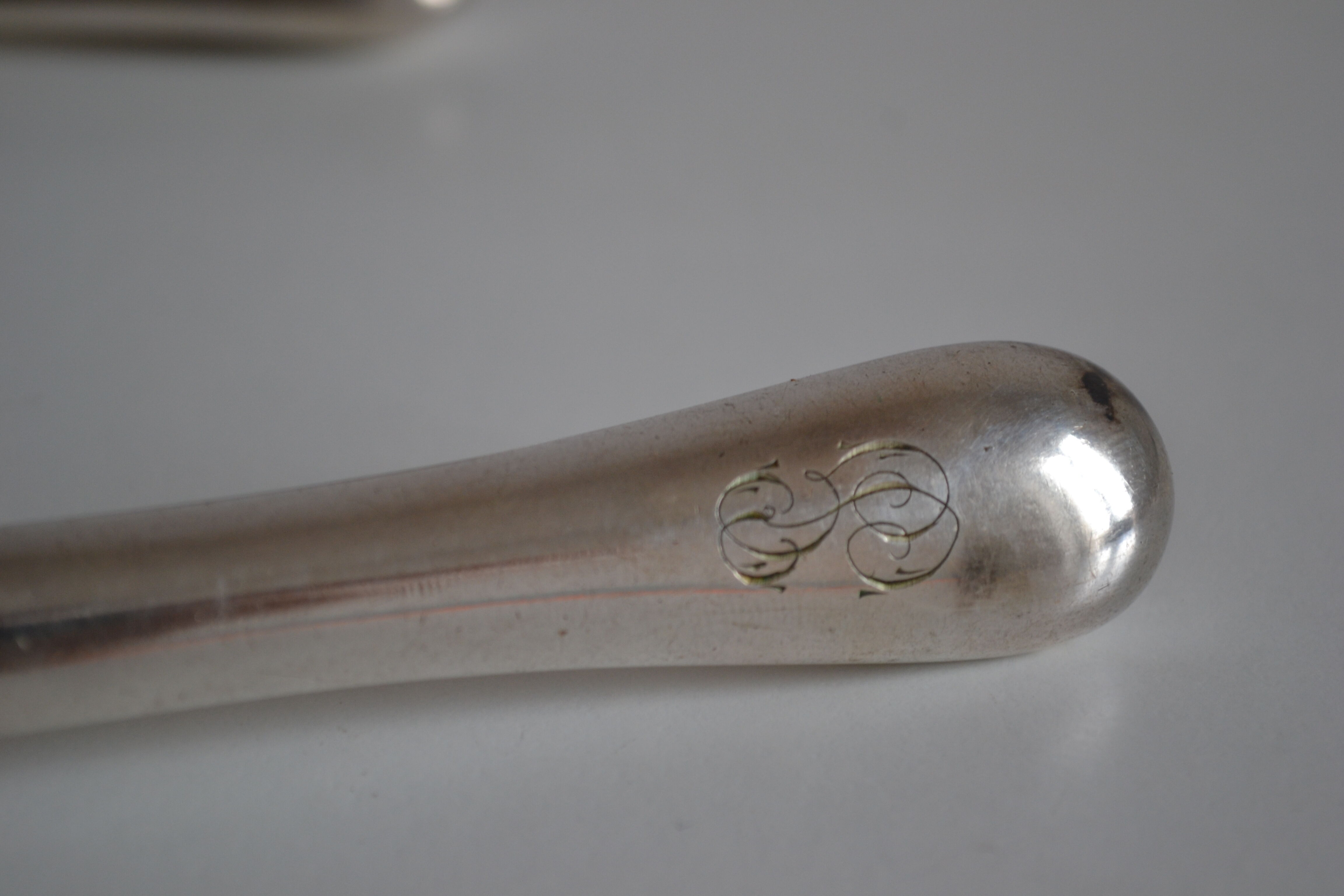 12 dessert knives old metal silver monogram