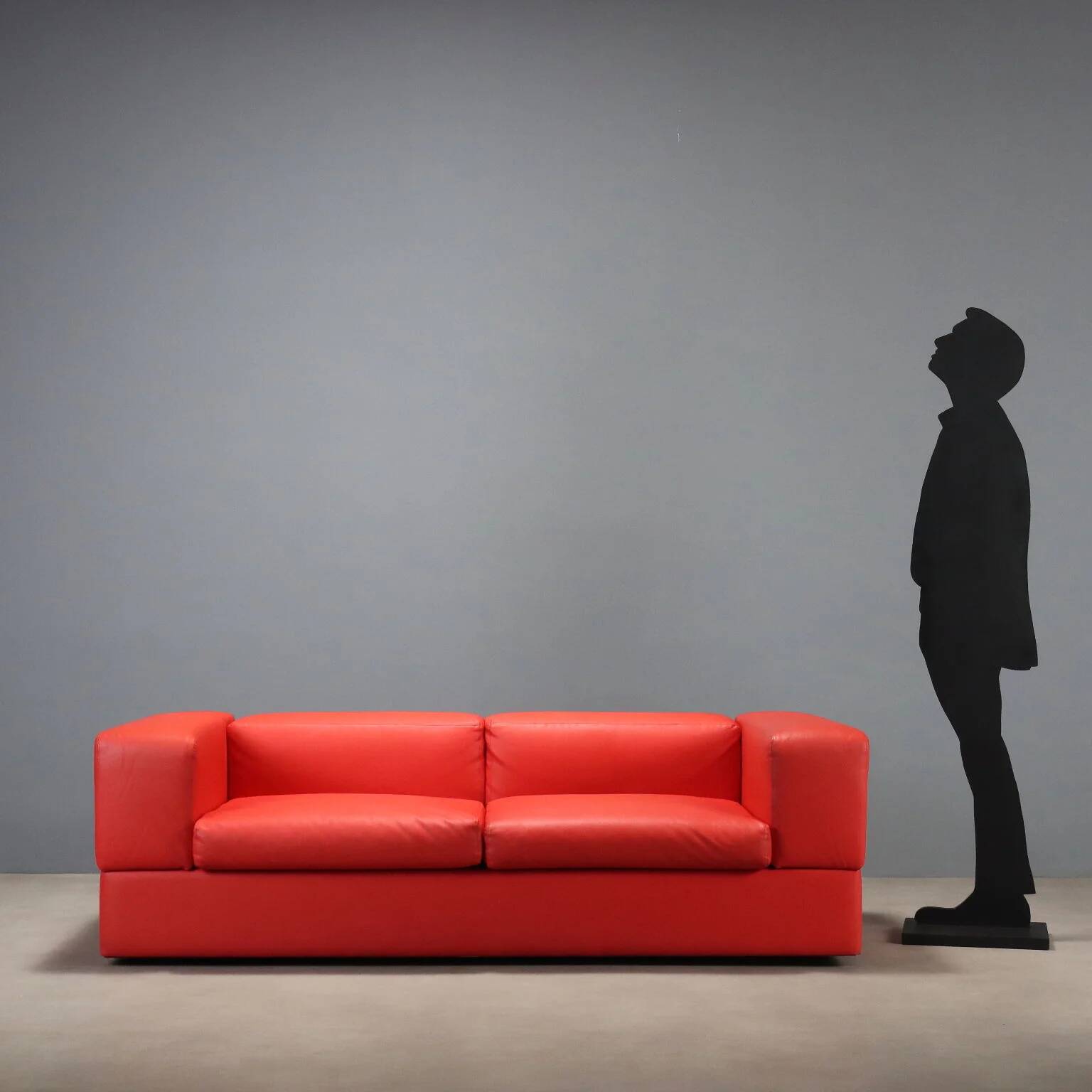 Cinova sofa model "711" by Tito Agnoli