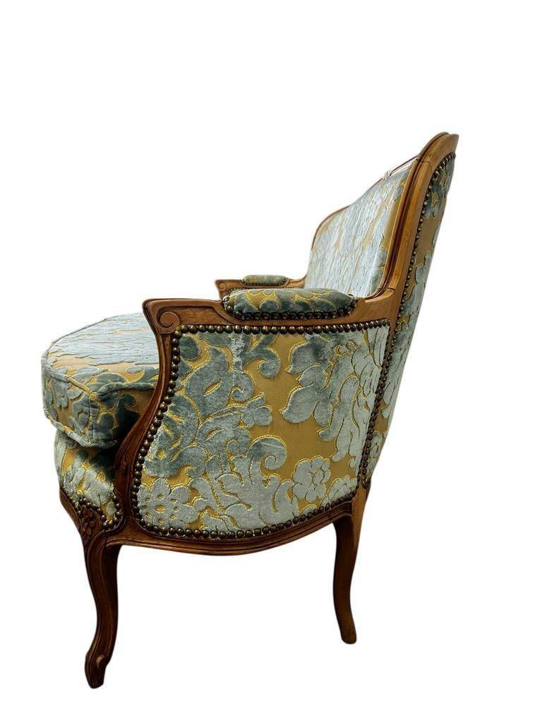 Vintage baroque two-seater canapé