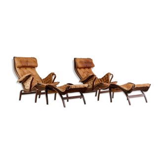 Bruno Mathsson for Dux, pair of armchairs and ottomans "Pernilla" 69, Sweden 1960