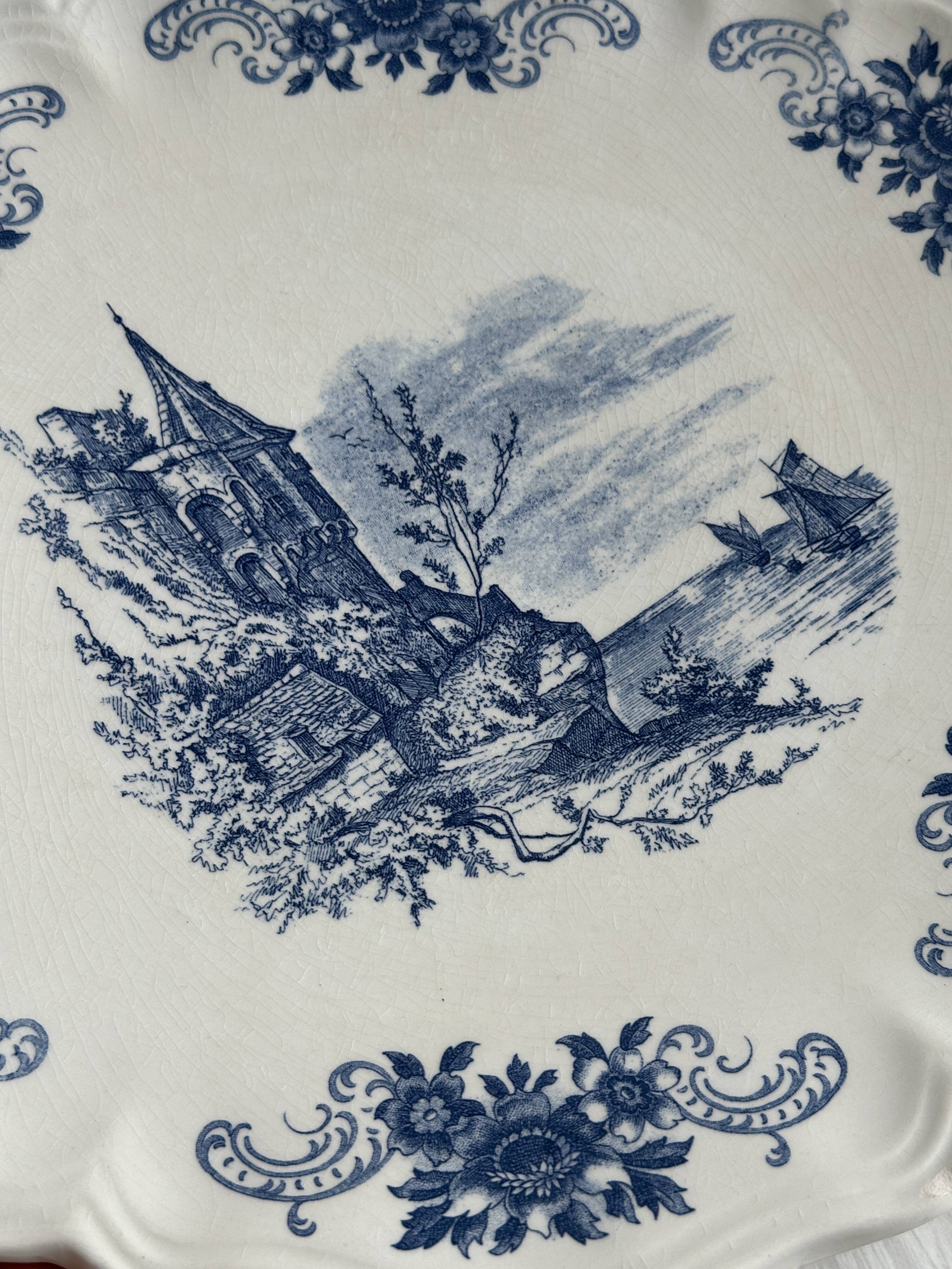 Plate - presentation dish in Sarreguemines earthenware, "Surrey" collection