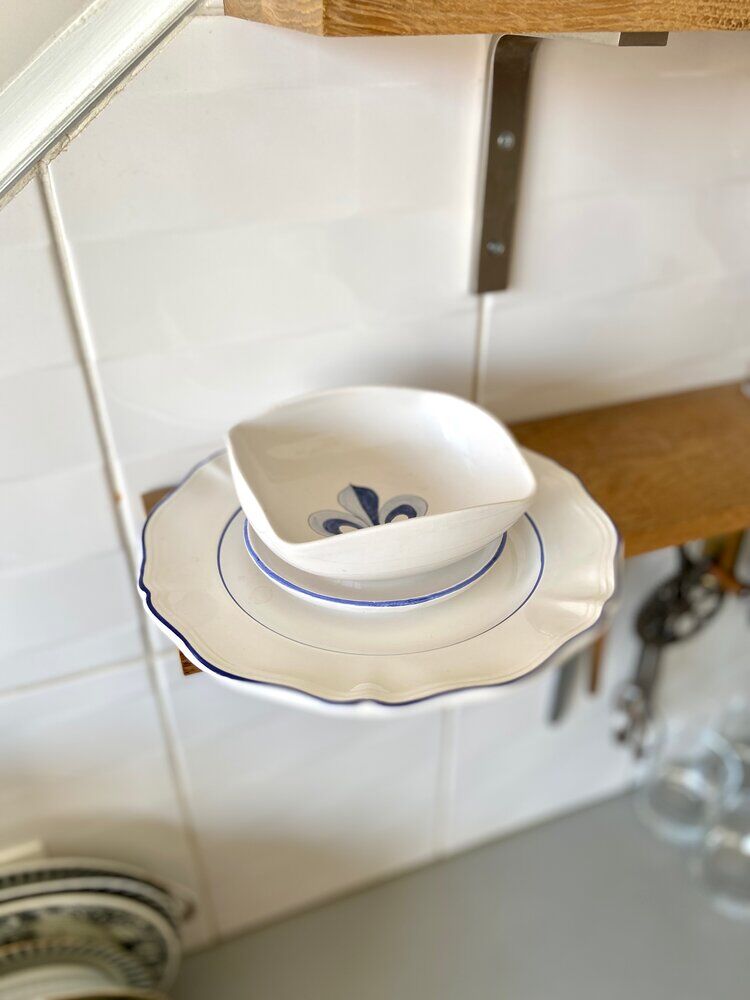 3 dishes in kergonan earthenware