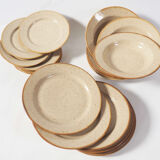 serving 18 plates sandstone