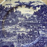 Ancienne assiette scène champêtre de couleur bleue