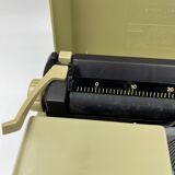 "Small" typewriter
