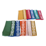 Rectangular tablecloth and 10 napkins, very festive