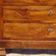 Commode en noyer de style et époque Louis Philippe