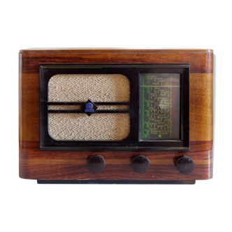 Radiola radio receiver