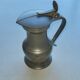Pichet à couvert en etain
