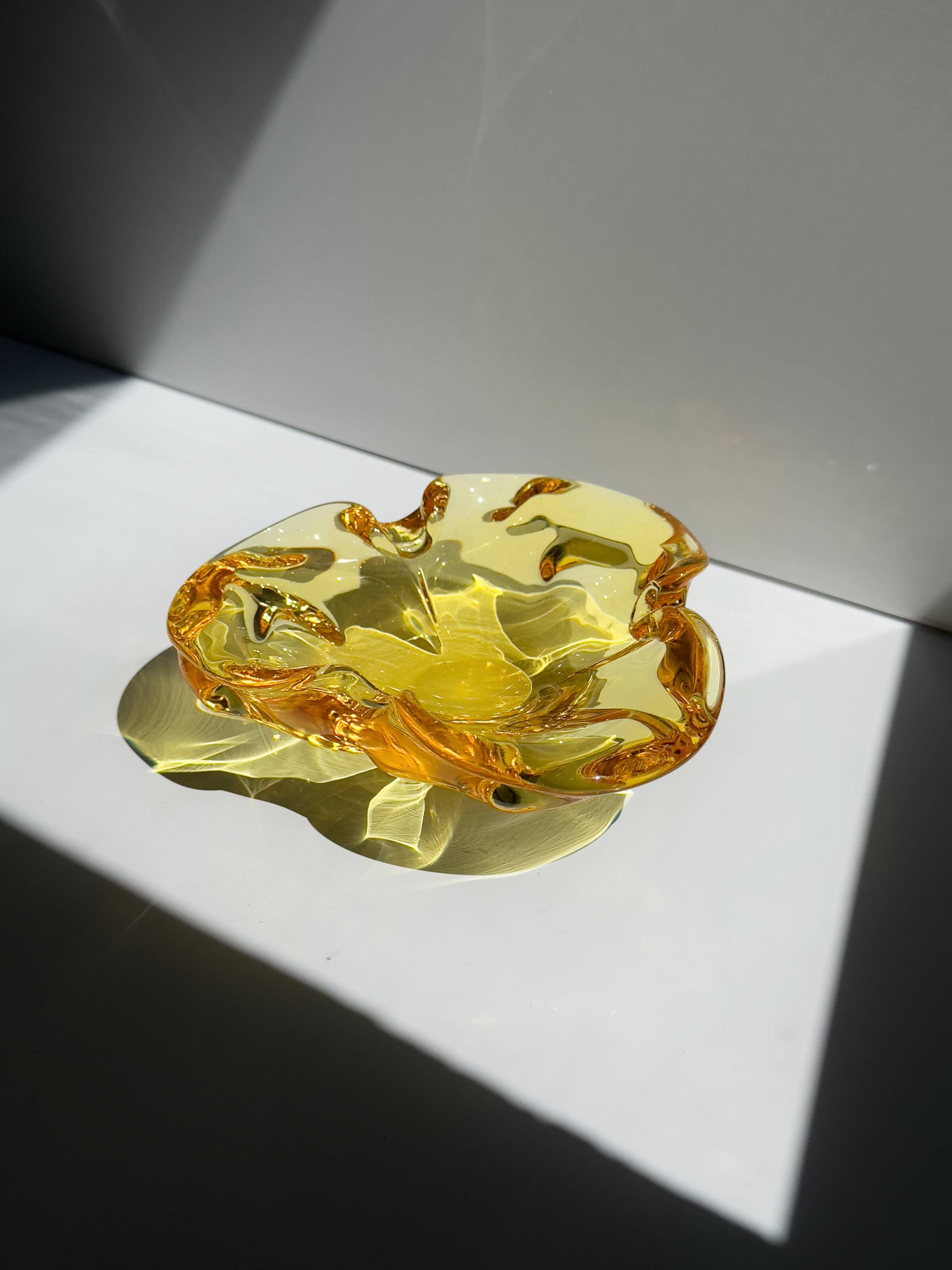 Mid-Century Modern Murano Ashtray in yellow, 1960s