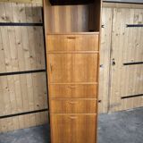 Yeck vintage Scandinavian hi-fi shelf unit