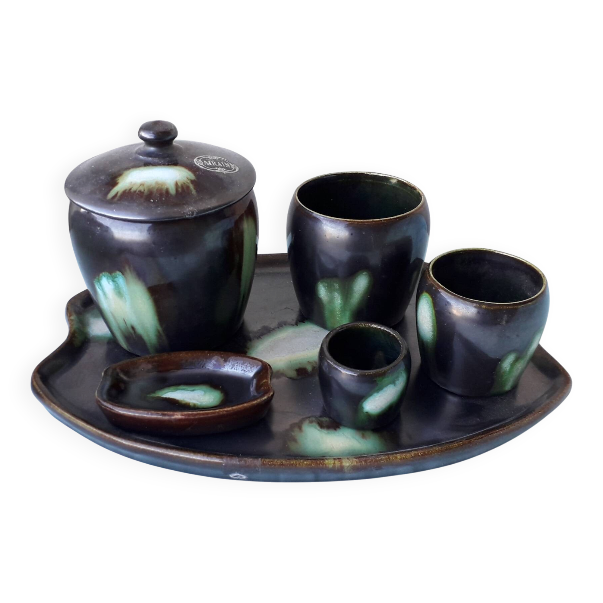 Belgian ceramic smoking service Airain