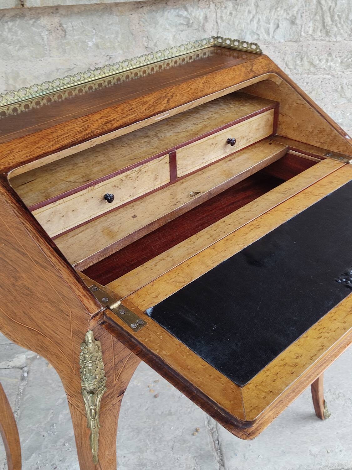 Sloped desk in Louis XV style