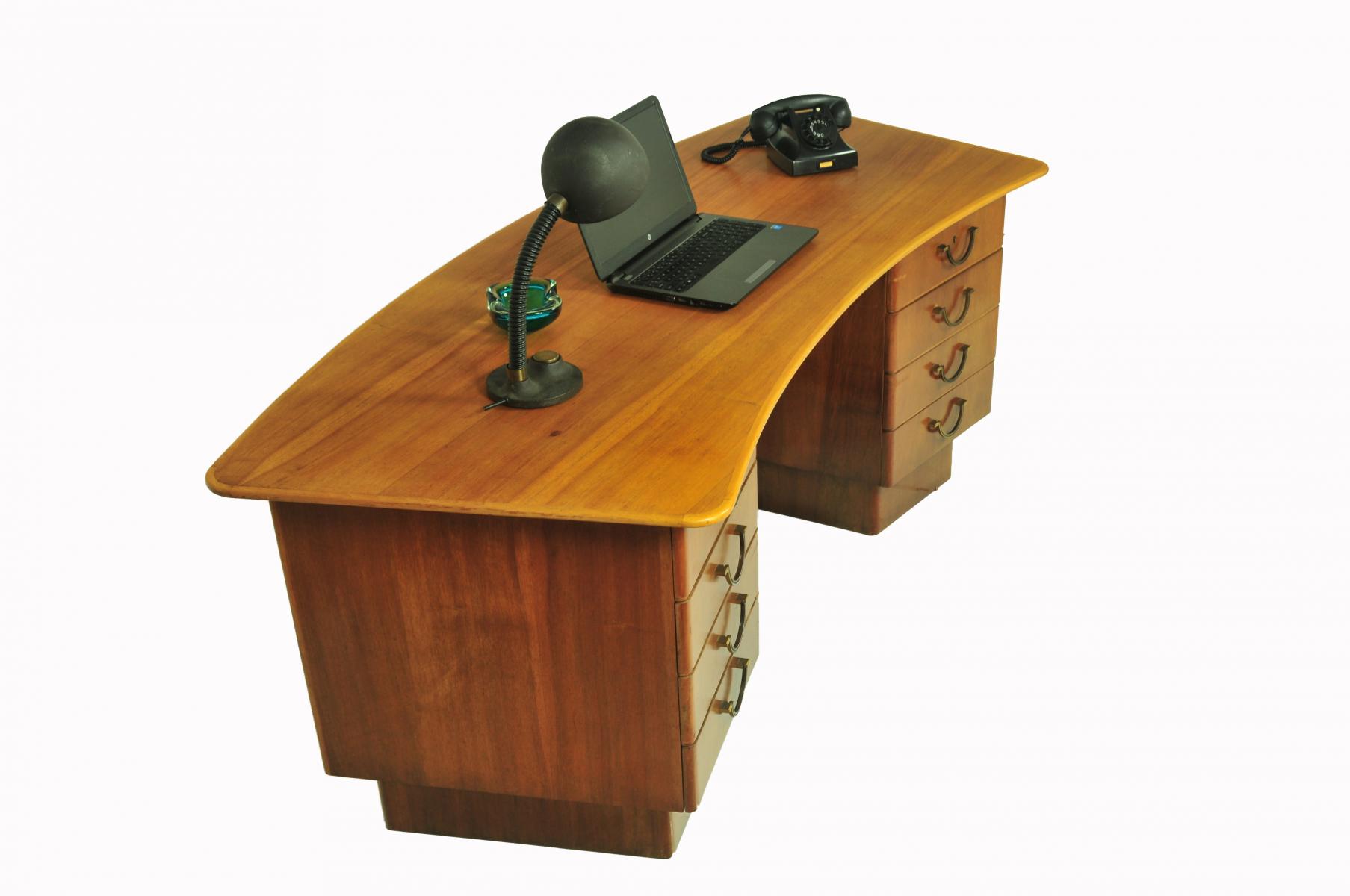 Office curve vintage