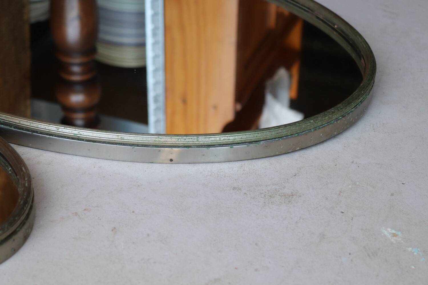 Vintage triptych mirror from a 1950s dressing table in nickel-plated silver.