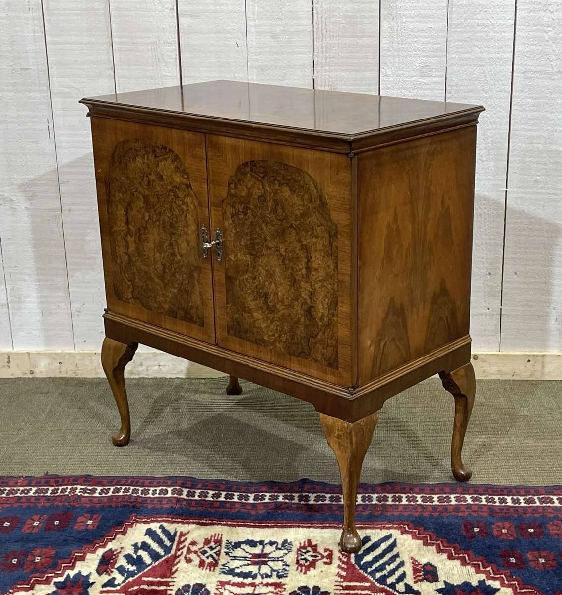 1950s English walnut buffet