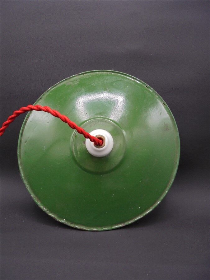 Green enamelled steel hanging