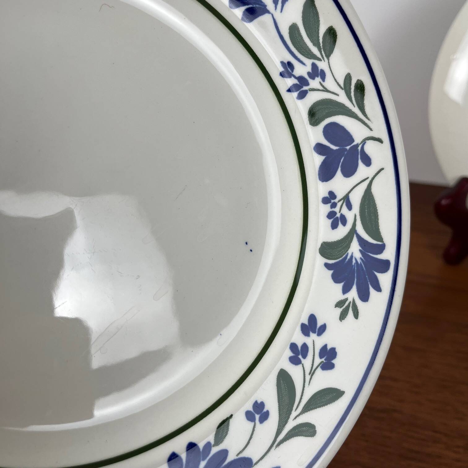 Set of 6 Churchill England dessert plates, flower pattern, 1970