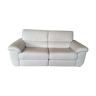 3-seater leather sofa with two headrests and equipped with a two-position relaxation system