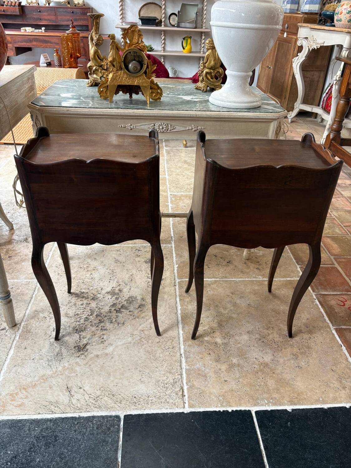 Paire de chevet style Louis XVI