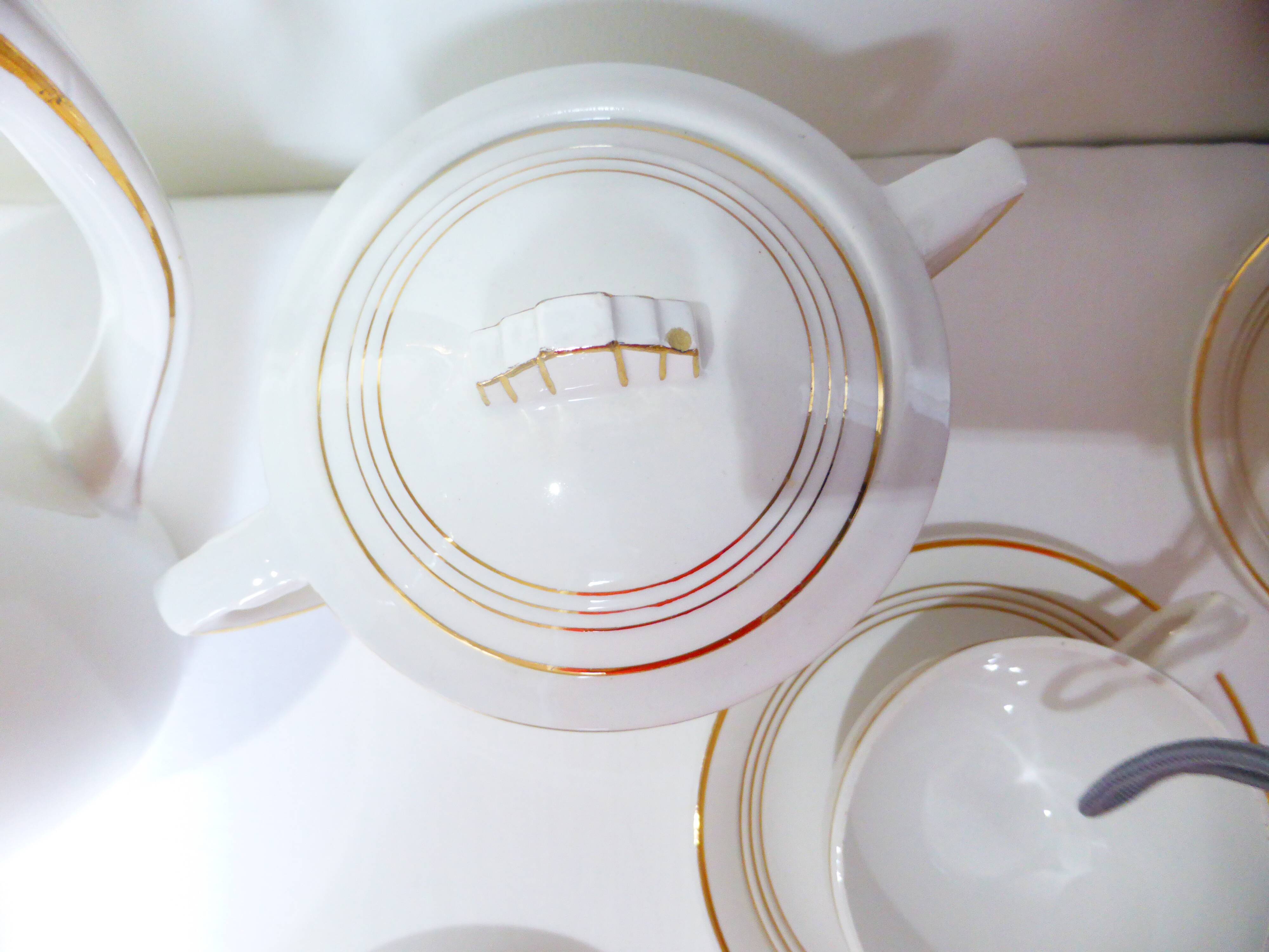 Céranord coffee service with gold trim 220574