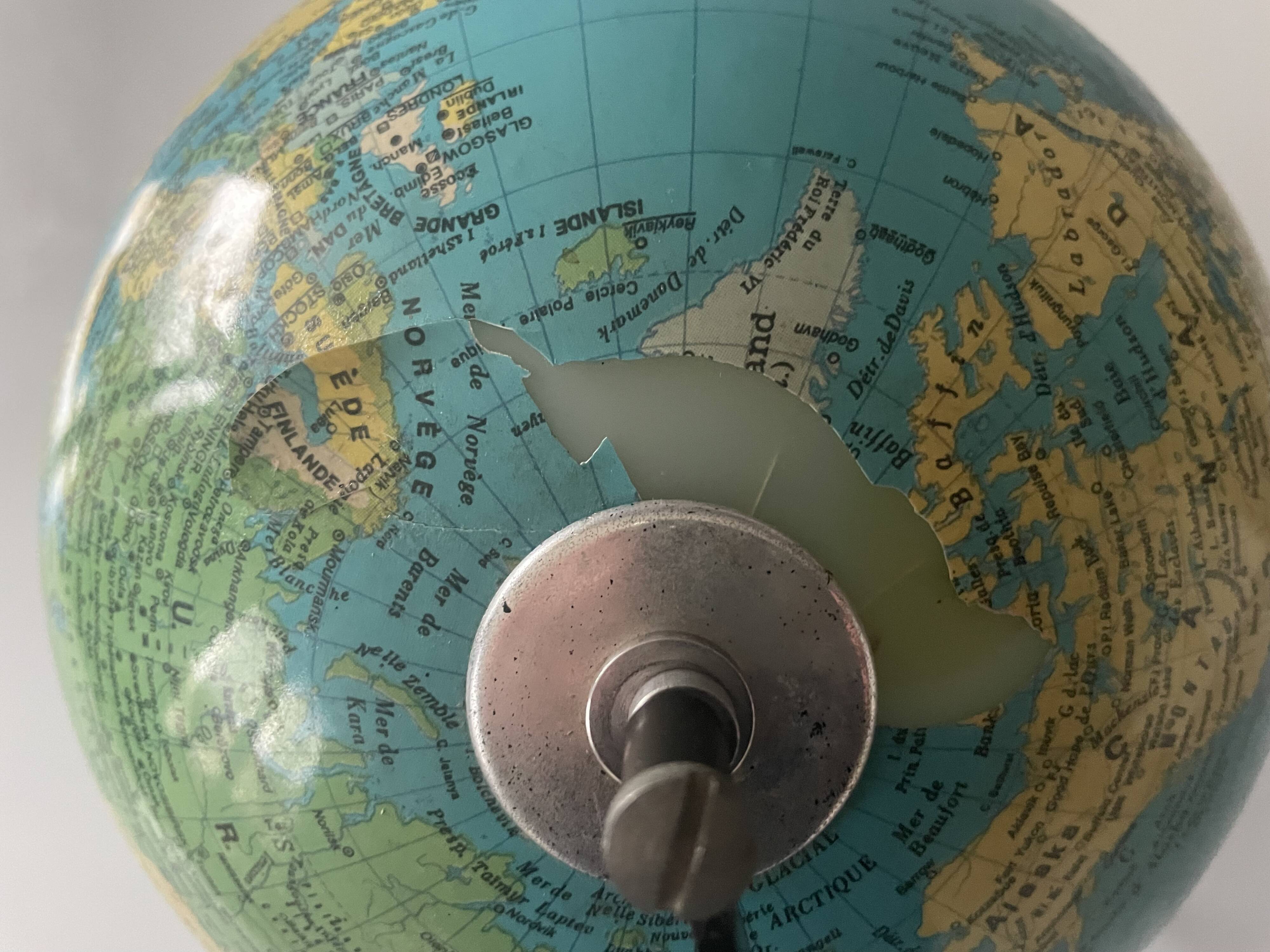Tripod terrestrial globe