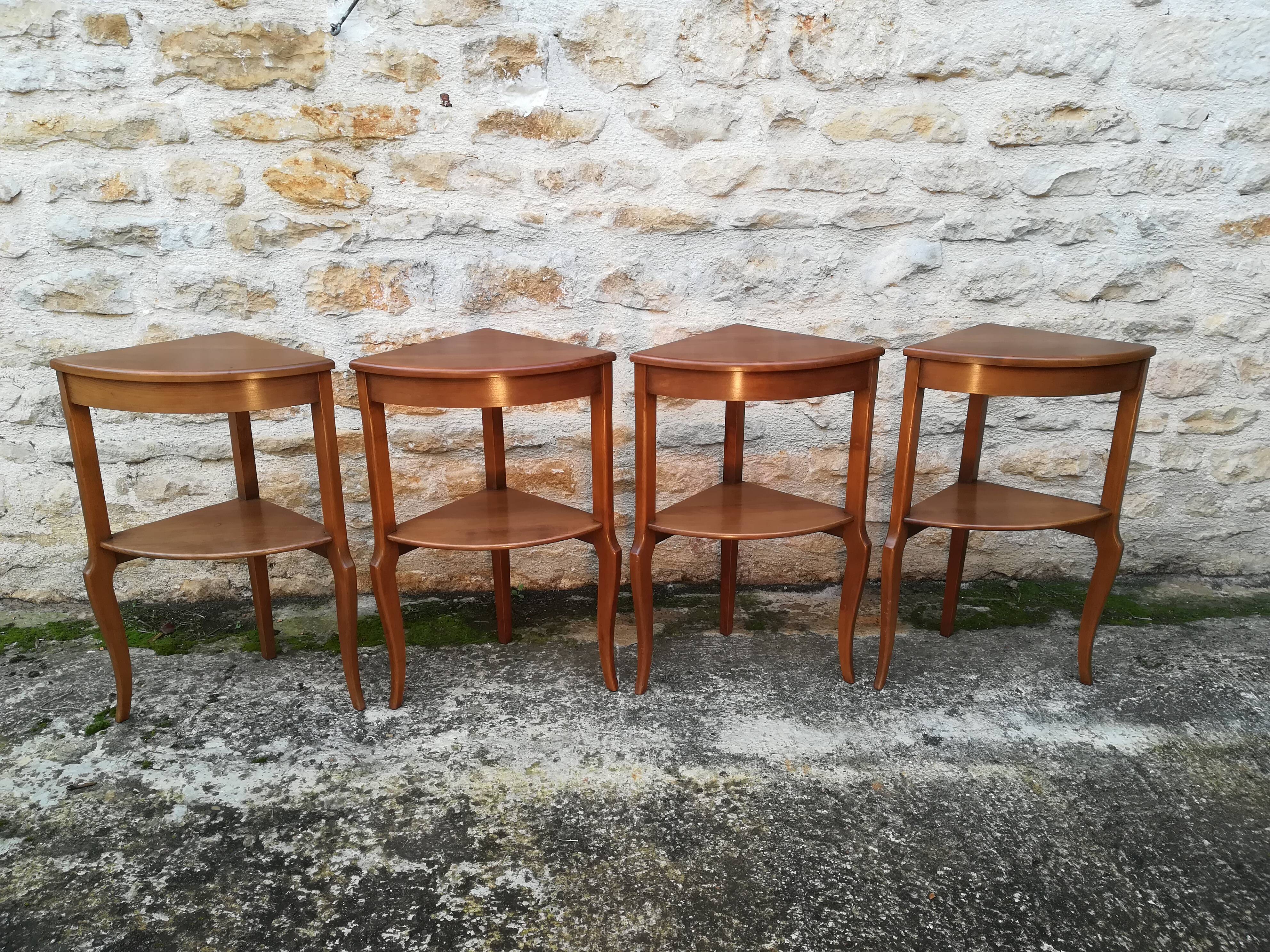 Round pull out tables