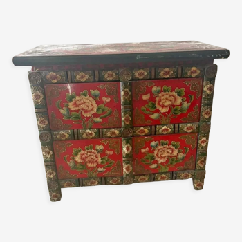 Ethnic furniture 4 drawers