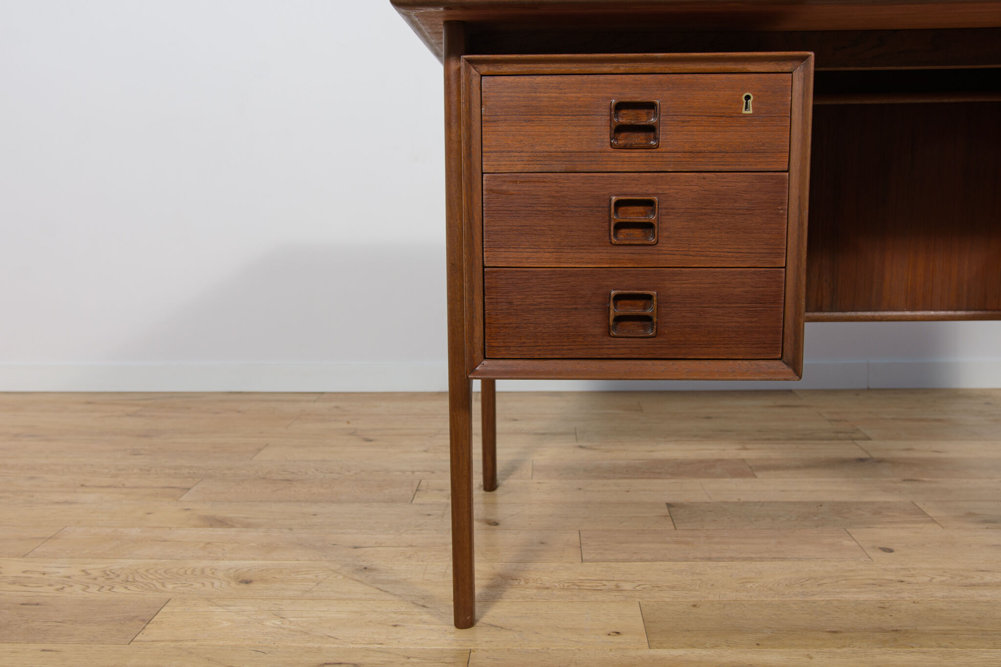 Mid-Century Teak Desk by Arne Vodder for Sibast, Denmark, 1960s
