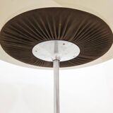 Round tulip table in smoked glass 1970