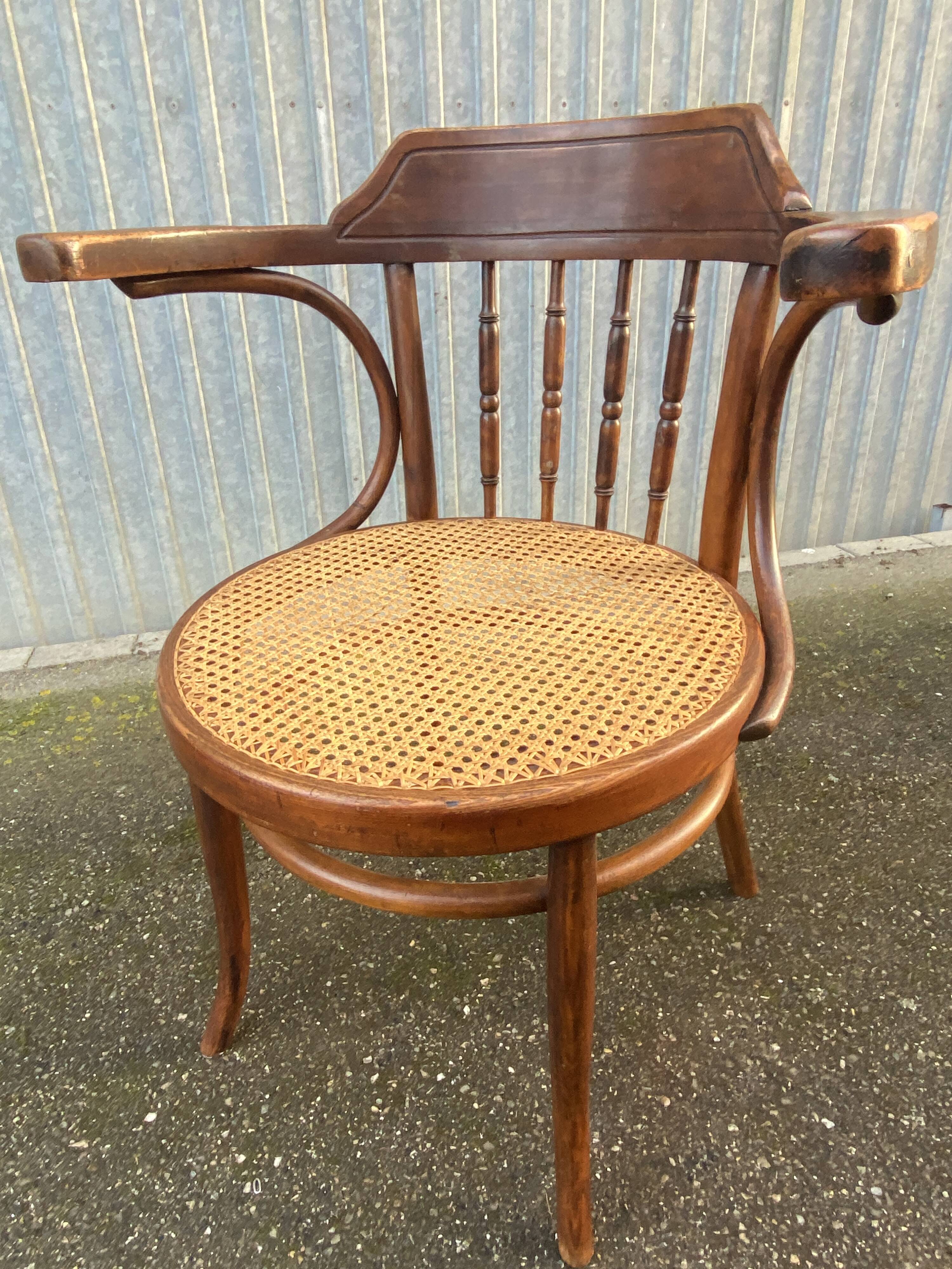 Fauteuil Bois courbé viennois vers 1920