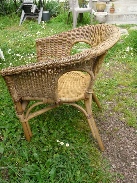 60s wicker chair