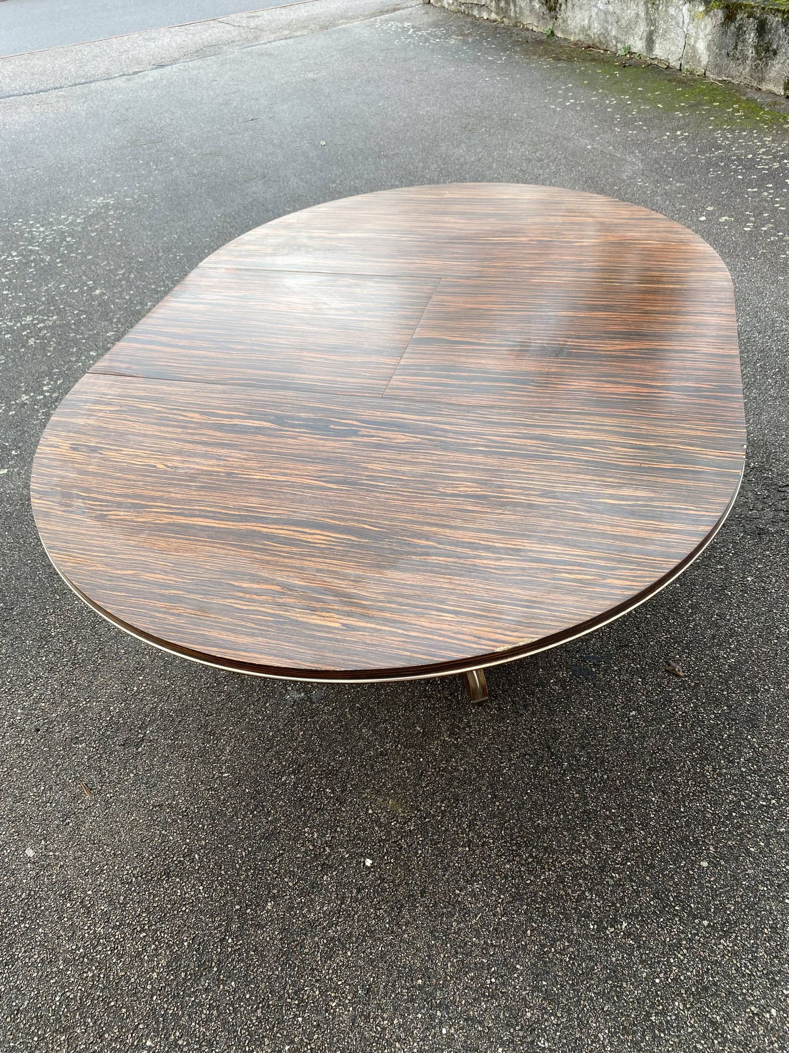 Table de salle a manger vintage