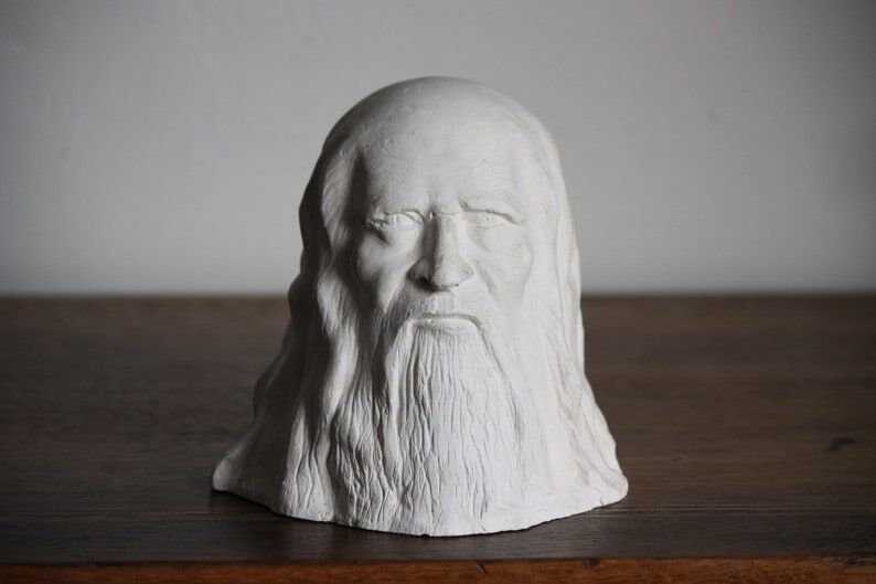 Plaster head depicting Leonardo da Vinci