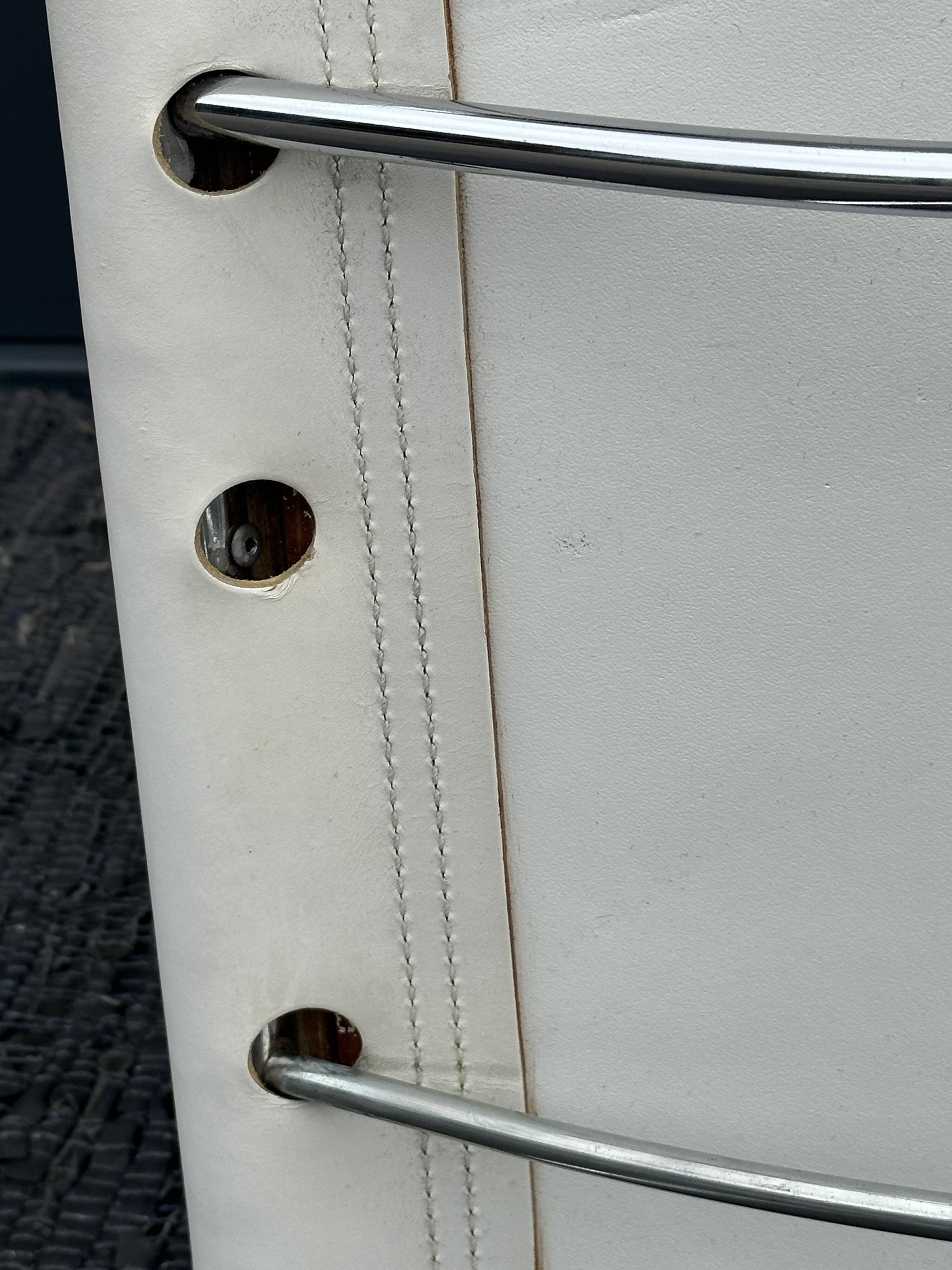 MART STAM CHAISES S 33 ou CANTILEVER ( 4 )