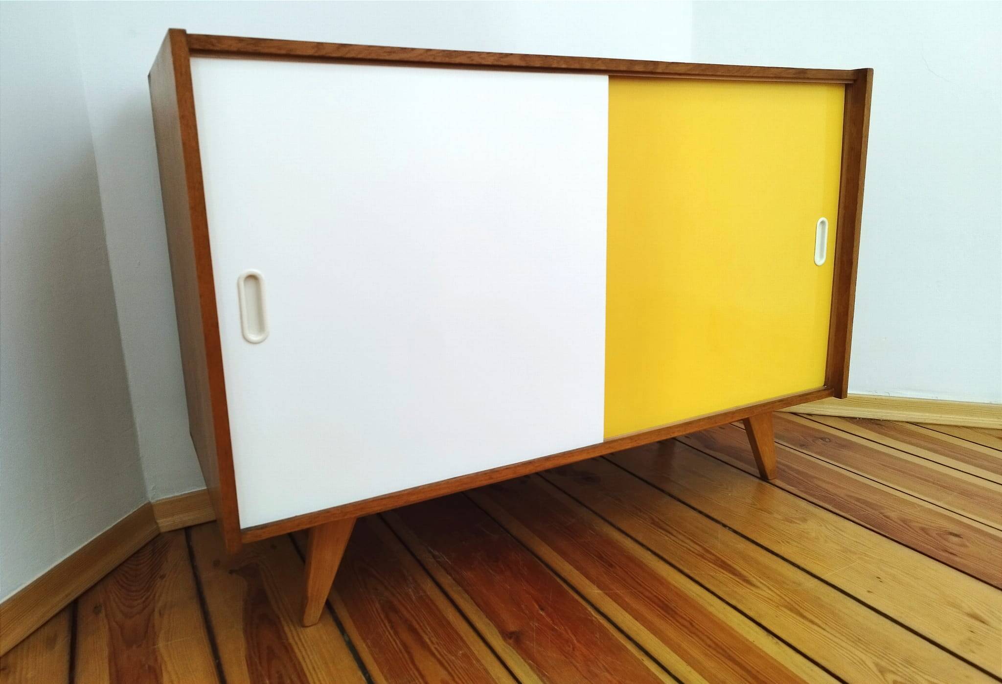 Chest of drawers U 452 proj. J.Jiroutek, Czechoslovakia, the 60s